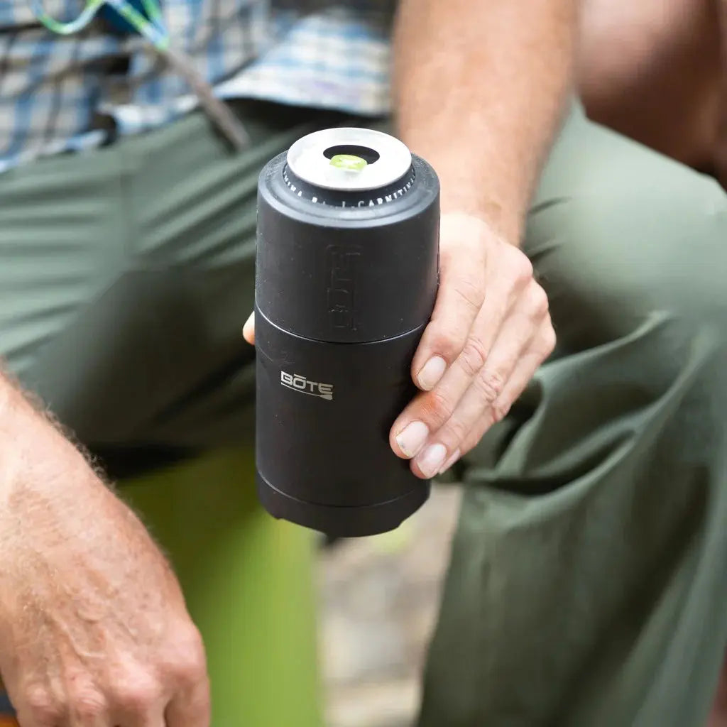 MAGNEKoozie Switch Black Bote